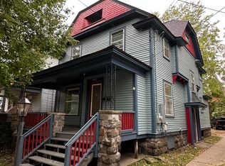 424 Oak St, Kalamazoo, MI 49007