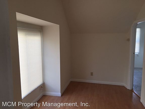 3rd image of 1645 N Harvard Blvd APT 10
