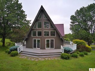 1325 Corbins Bend Rd, Columbia, KY 42728