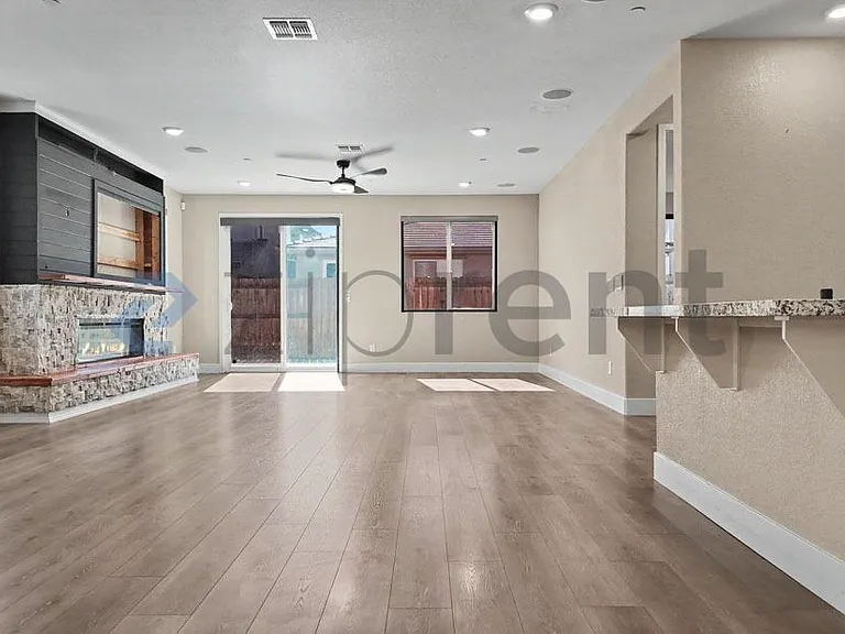 2272 Borealis Cir — Photo 7