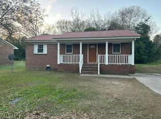 1715 Clinton St, Barnwell, SC 29812