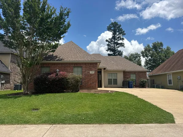 1167 Pelican Creek Dr, Shreveport, LA 71106