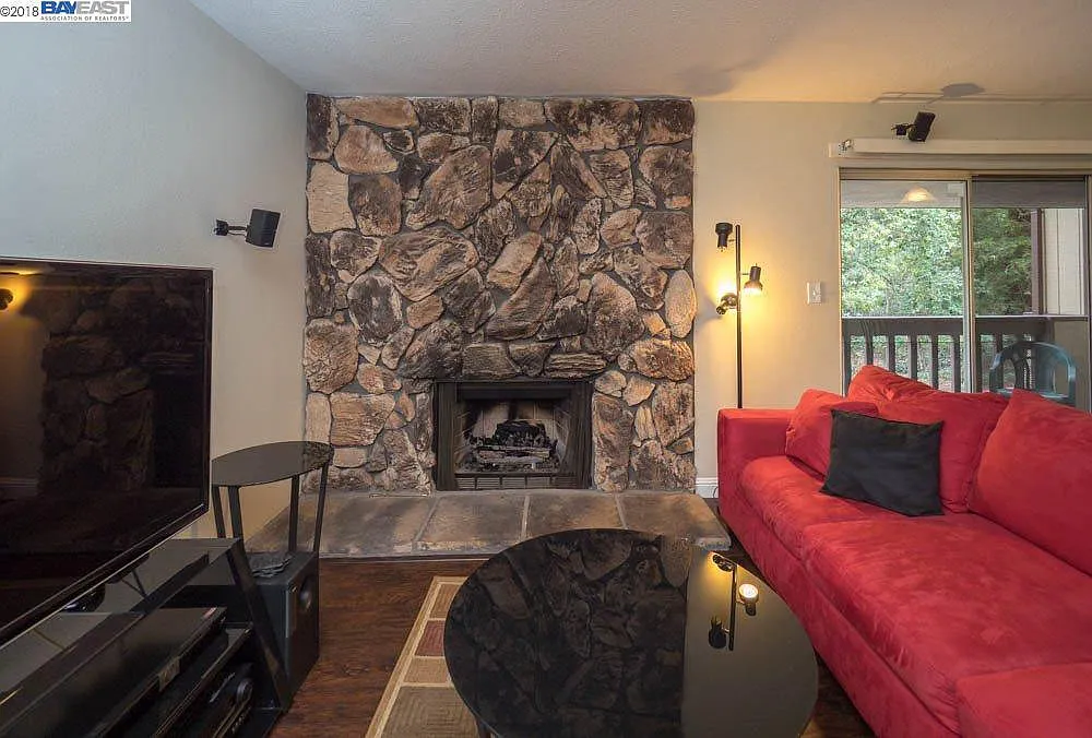 1745 Panda Way photo 1