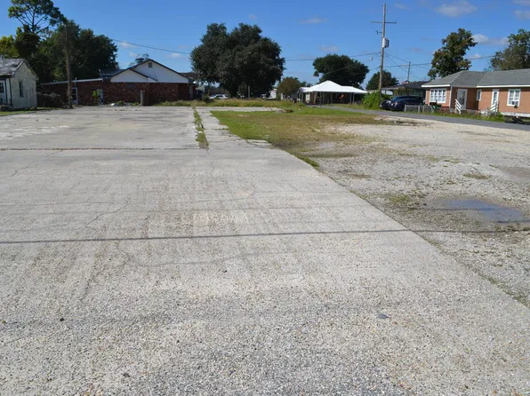 17854 W Main St, Galliano, LA 70354