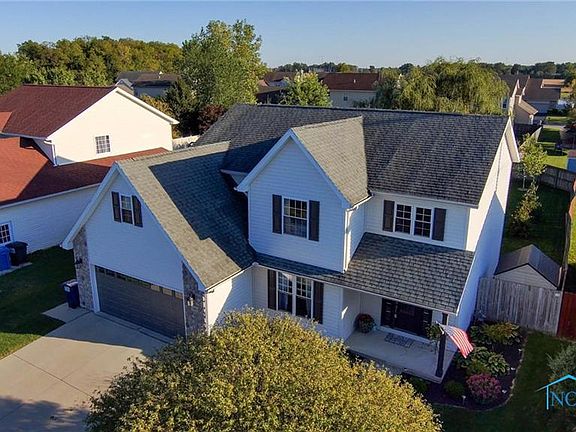 4th image of 1451 Misty Oaks Dr