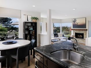 327 Hillcrest Dr #ID1248679P, Encinitas, CA 92024