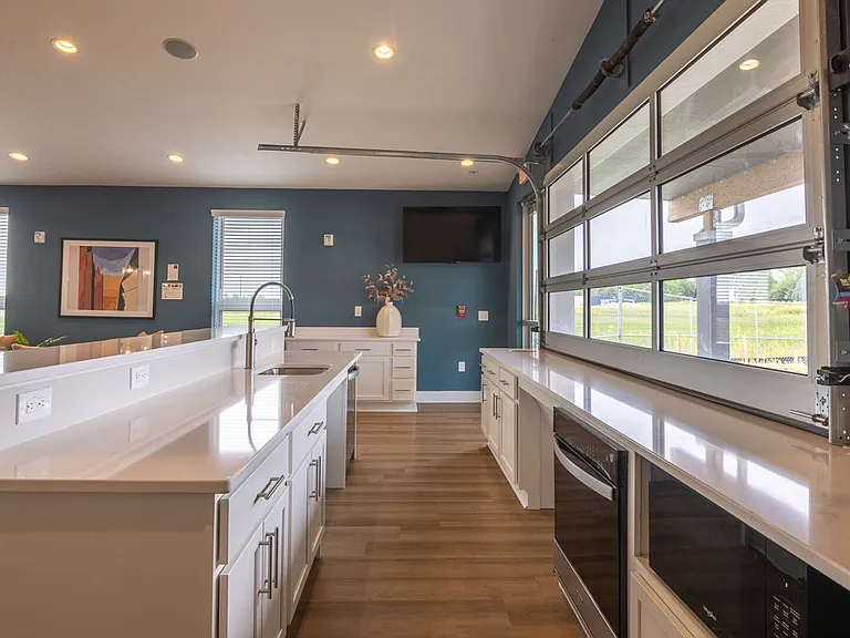 Authentix Bettendorf — Photo 67