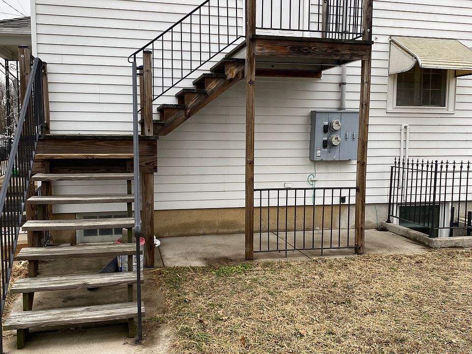 1st image of 53 Union St #2