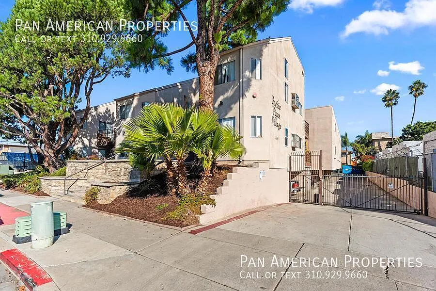 2 bed, 825 sqft, $2,250 — Photo 2