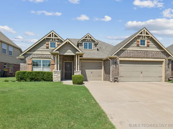 3719 W 106th St S, Jenks, OK 74037