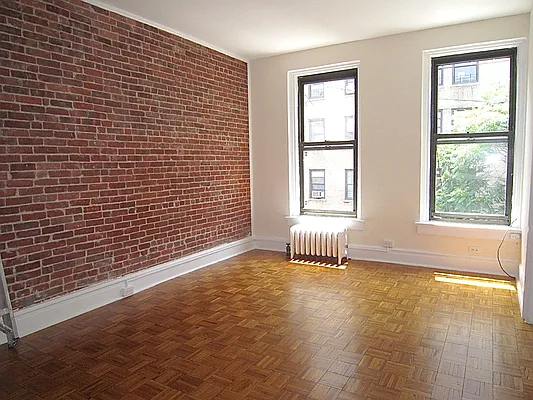 Rented by City Connections Realty | media 37