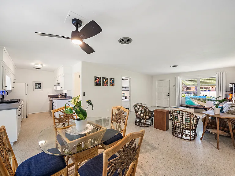 708 Shore Rd #A — Photo 18