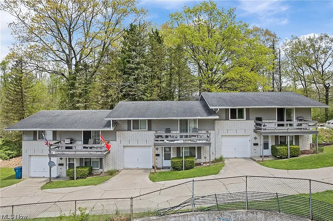 Building Photo - 353 Vaughn Trl #353