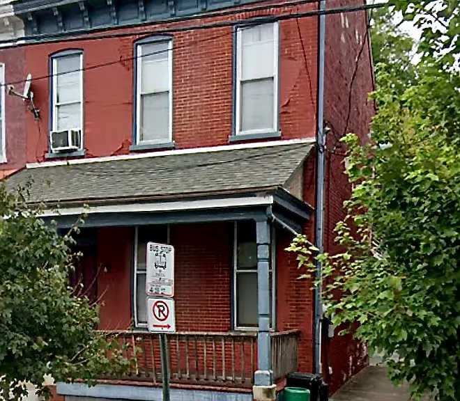 605 W Orange St #1 — Photo 1