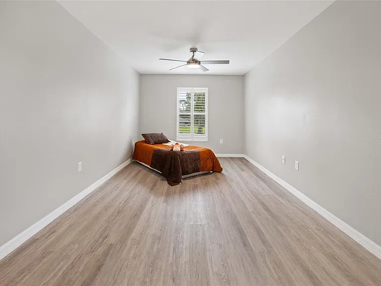 4510 SE 32nd Pl — Photo 29