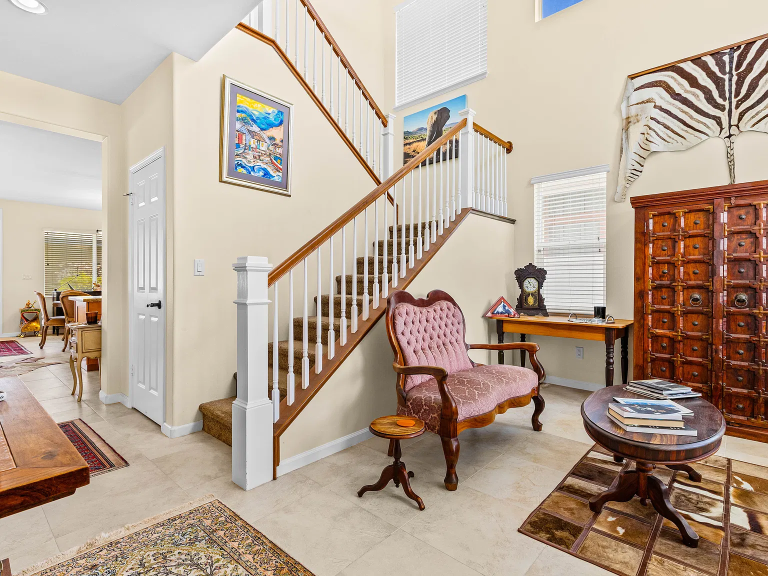 5 bed, 2230 sqft, $5,800 — Photo 4