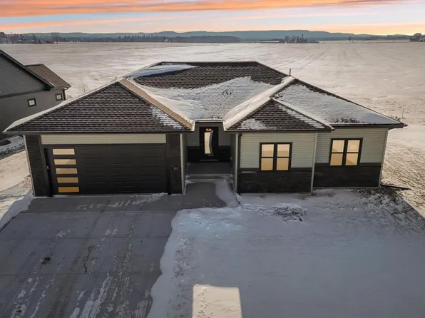 252 Falcon Court, Sauk City, WI 53583