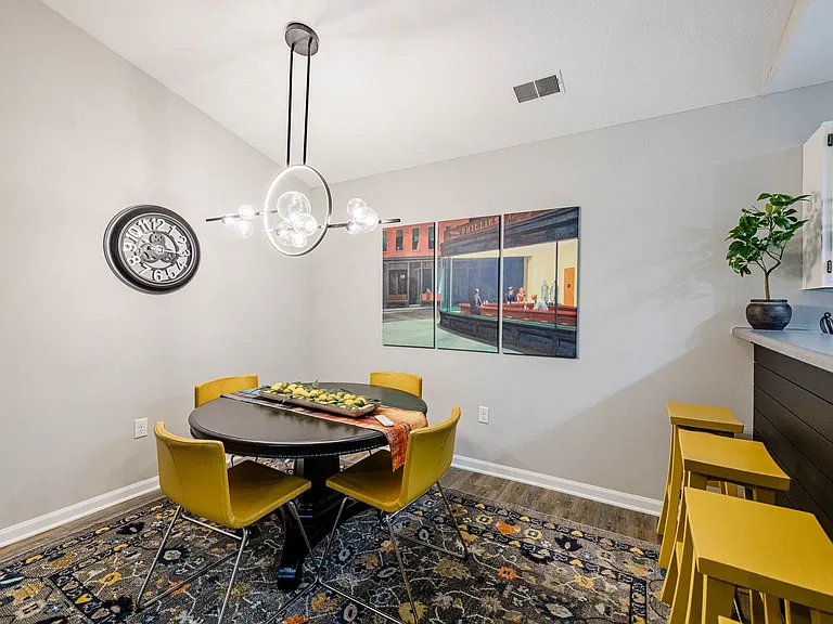 Compass Pointe — Photo 250