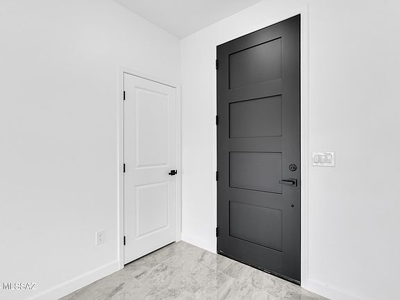 4th image of 1132 Avenida Talanga
