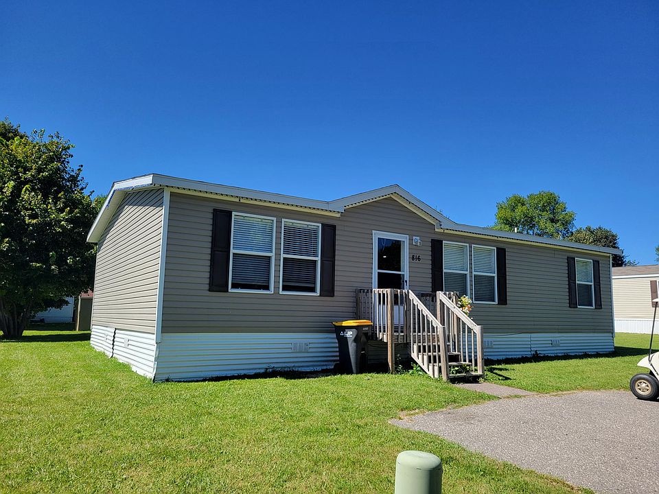 1st image of 816 W Shakespeare Ave