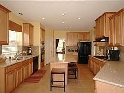 3rd image of 610 Ivory Stone Ln