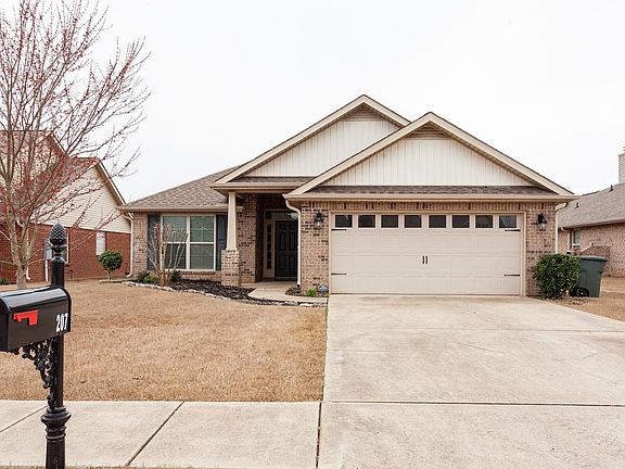 2nd image of 207 Summer Cove Cir NW