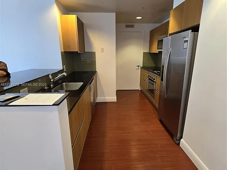 1060 Brickell Ave #23 — Photo 7