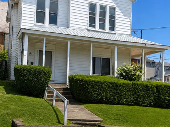 517 Walnut St, Irwin, PA 15642