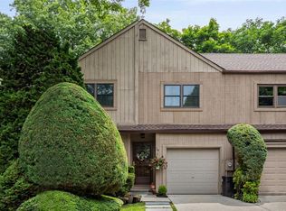 14 High Oak Ct, Huntington, NY 11743