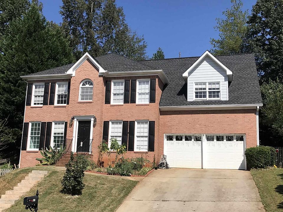 1st image of 630 Oxford Crest Ct
