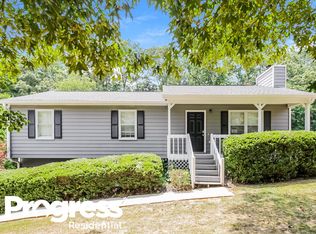 275 Graison Ln, Dallas, GA 30157