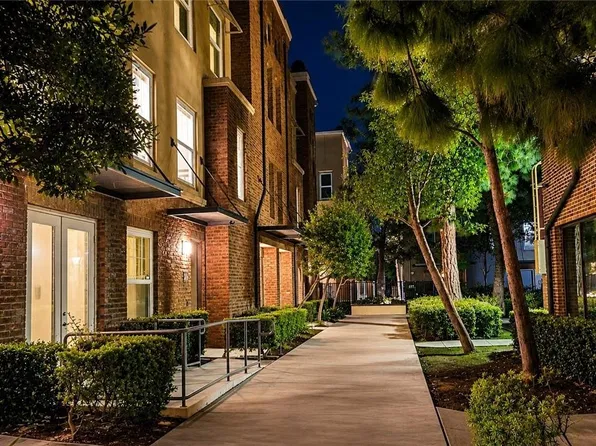 309 Metro Ct, Fullerton, CA 92832