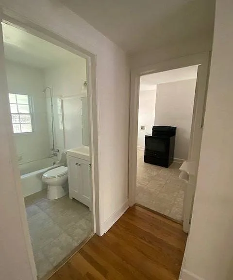 Heathermoor Apartments — Photo 13