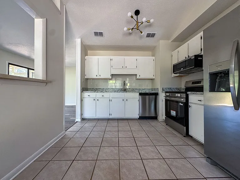 1715 Arrow Ridge Way — Photo 8