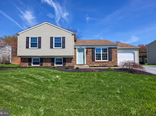 11 Cobblestone Dr, Willow Street, PA 17584
