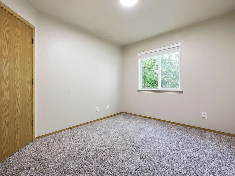 12564 SE Ramona St — Photo 17