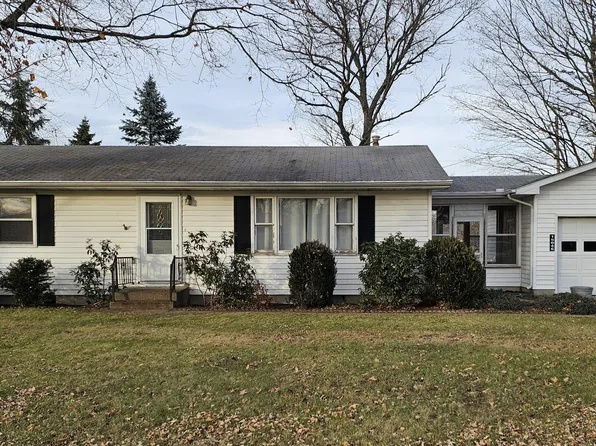 15046 Sandra Dr, Constantine, MI 49042