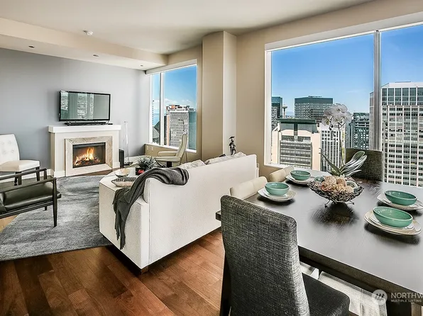 737 Olive Way #3502, Seattle, WA 98101