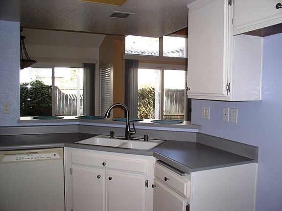 2nd image of 6782 Bradford Ct
