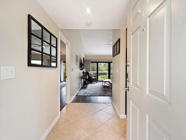 11863 Wimbledon Cir #538 — Photo 2