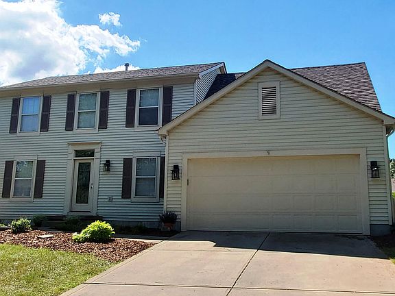 3rd image of 113 Clayburn Dr