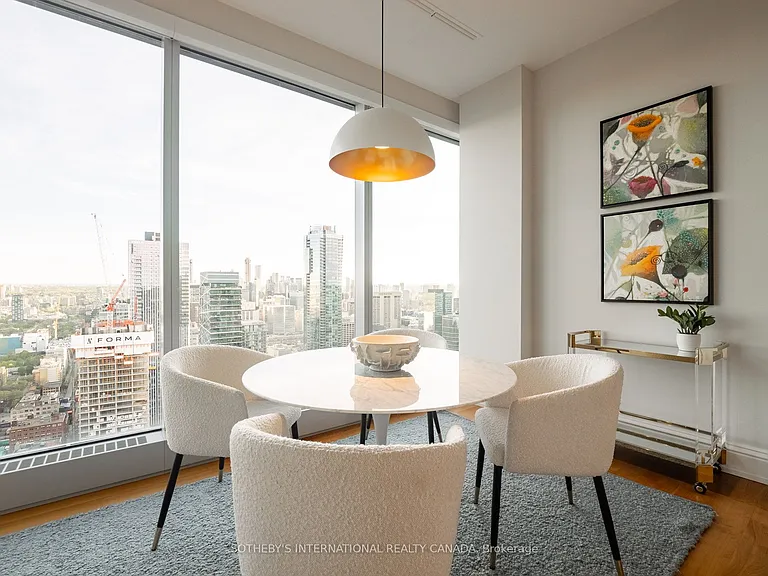 183 Wellington St W #4301 — Photo 15