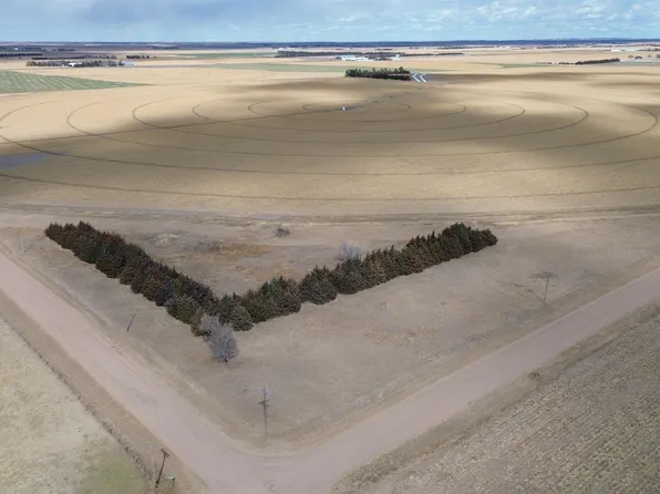 330 Avenue 738 Rd, Imperial, NE 69033