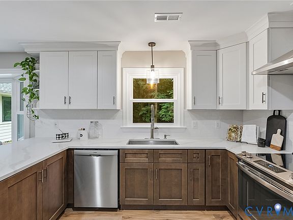 4th image of 6929 Fieldwood Rd