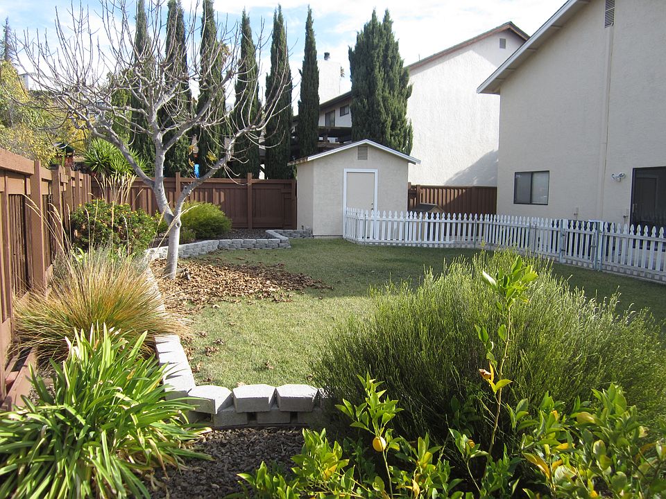 2nd image of 3419 Suncrest Ave
