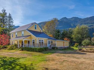 1189 Judd Rd, Squamish, BC V0N1H0