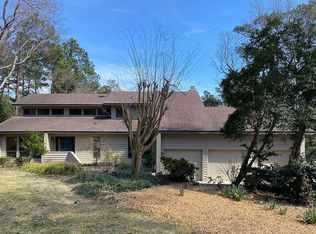 150 S Dogwood Trl, Southern Shores, NC 27949