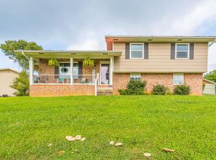 332 Pine St, Ringgold, GA 30736
