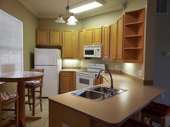 2nd image of 6714 Dali Ave #A102