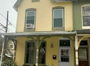 521 Douglass St, Reading, PA 19601